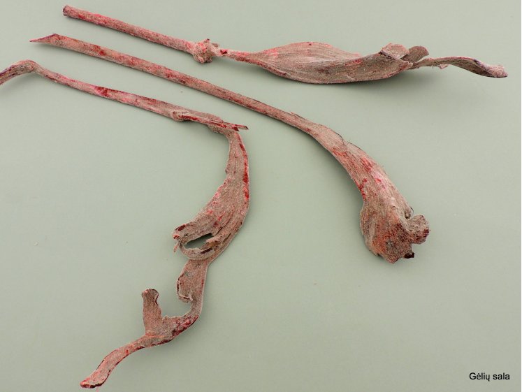 Horns Natraj with Fluff RED