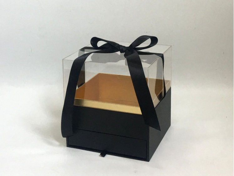 Gėlių dėžutė su stalčiuku...