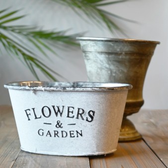 Metaliniai ir plastikiniai indai